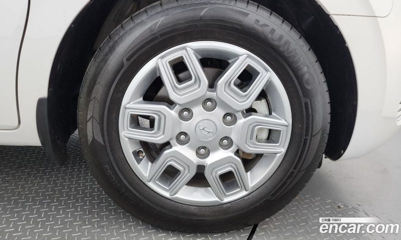 Hyundai Staria Cargo 5-Seater