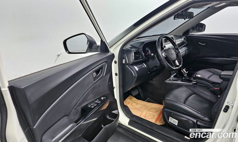 SsangYong Tivoli Gasoline 1.5 2WD