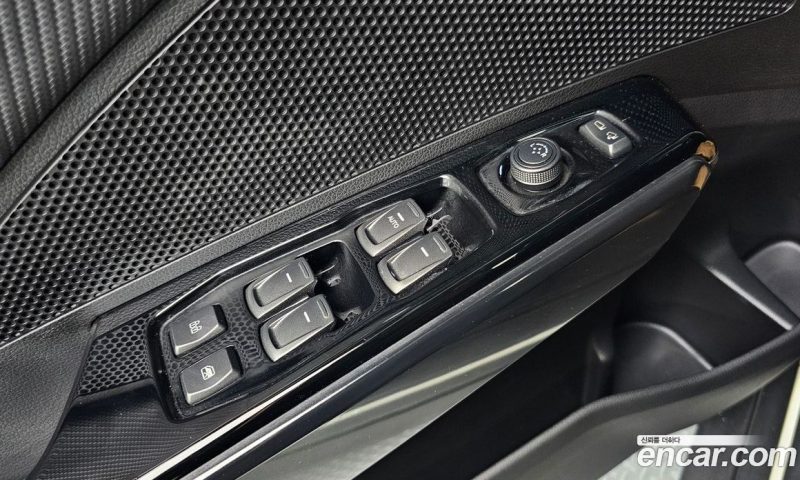 SsangYong Tivoli Gasoline 1.5 2WD