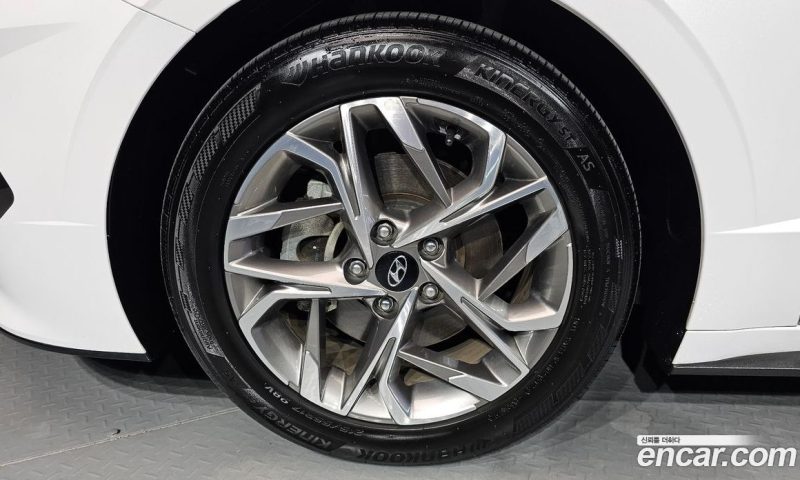 Hyundai Sonata 2.0