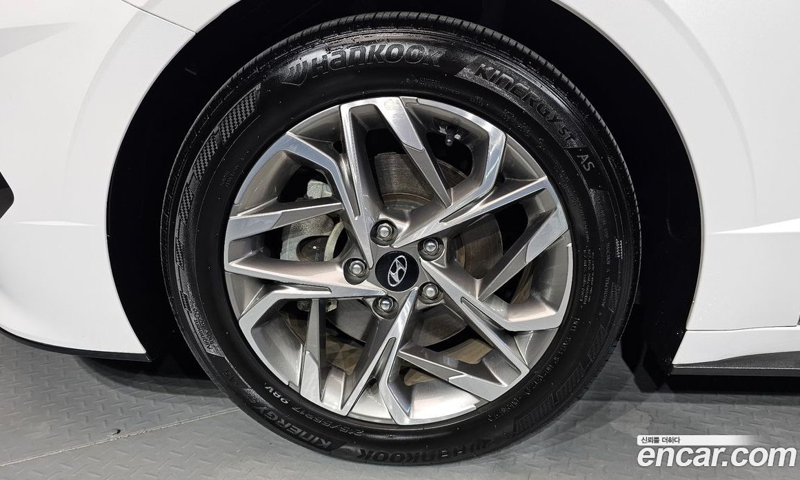 Hyundai Sonata 2.0