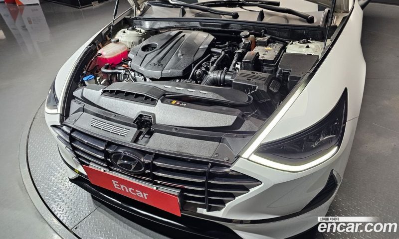 Hyundai Sonata 2.0