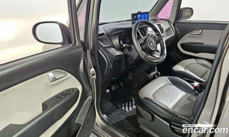 Kia Ray Van