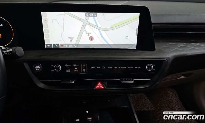Kia K8 2.5 Gasoline 2WD