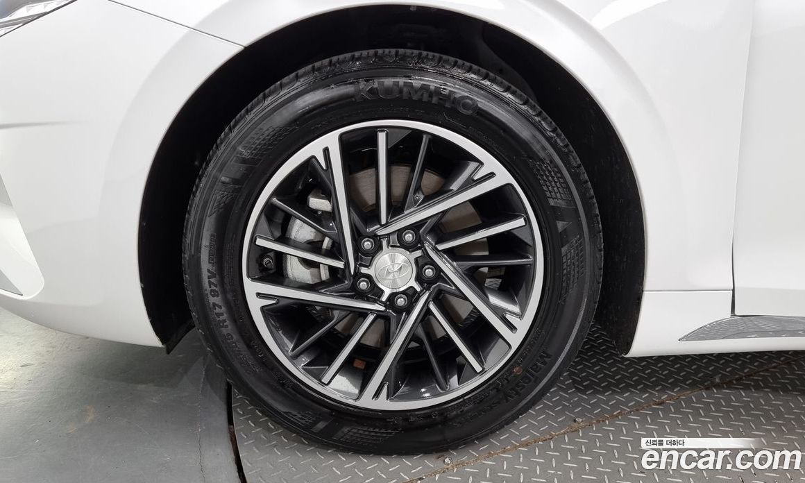Hyundai Grandeur 2.5