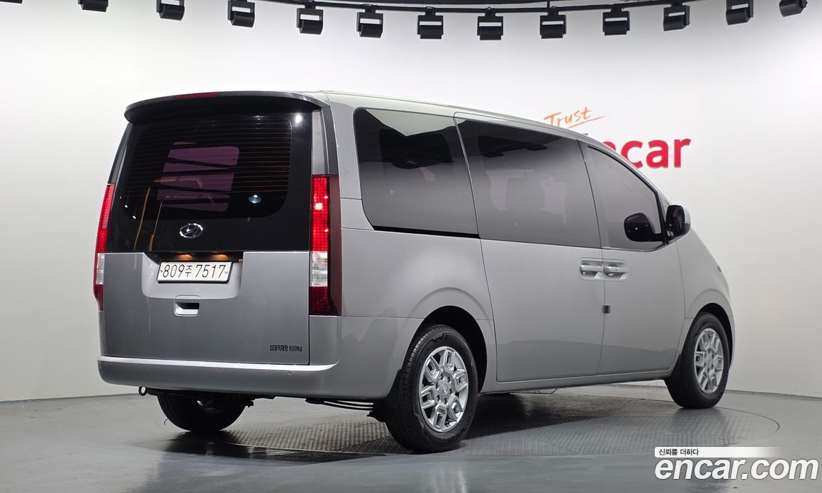 Hyundai Staria Cargo 5-Seater