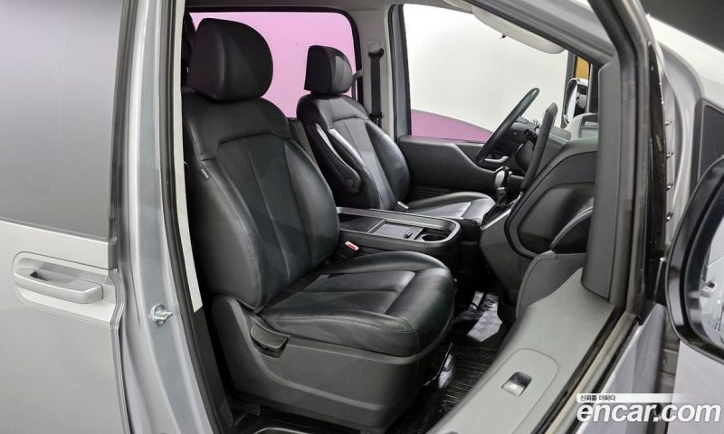 Hyundai Staria Cargo 5-Seater