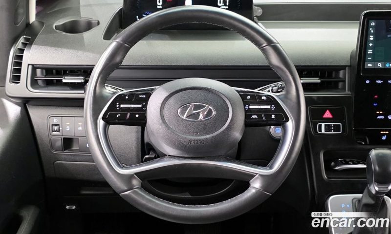 Hyundai Staria Cargo 5-Seater