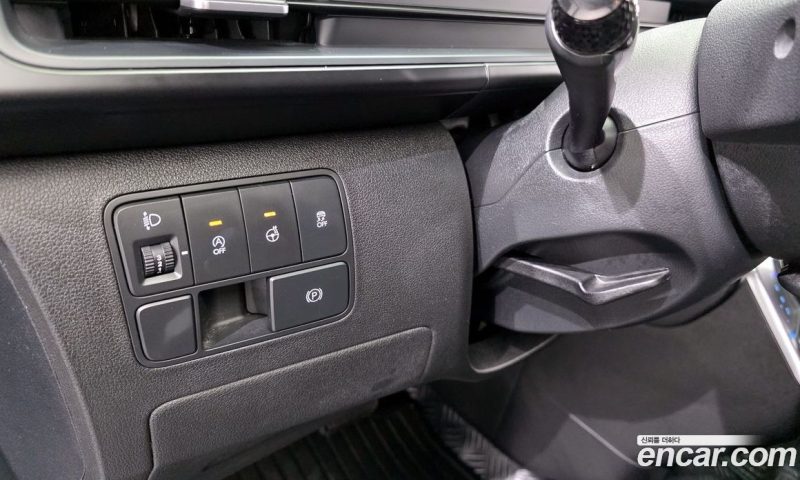Hyundai Staria Cargo 5-Seater