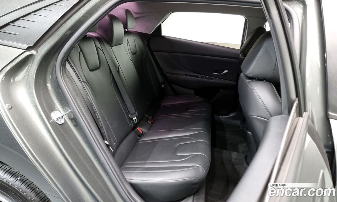 Hyundai Avante 1.6