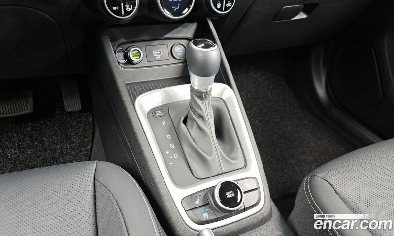 Hyundai Venue 1.6 Modern