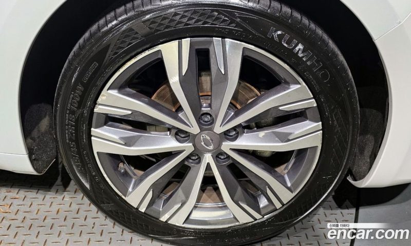 Renault Korea SM6 1.3 TCe LE