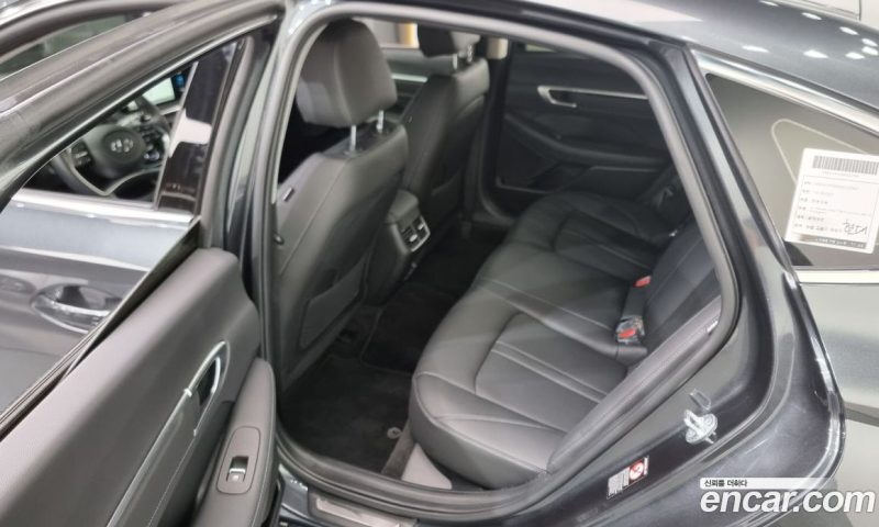 Hyundai Sonata 2.0