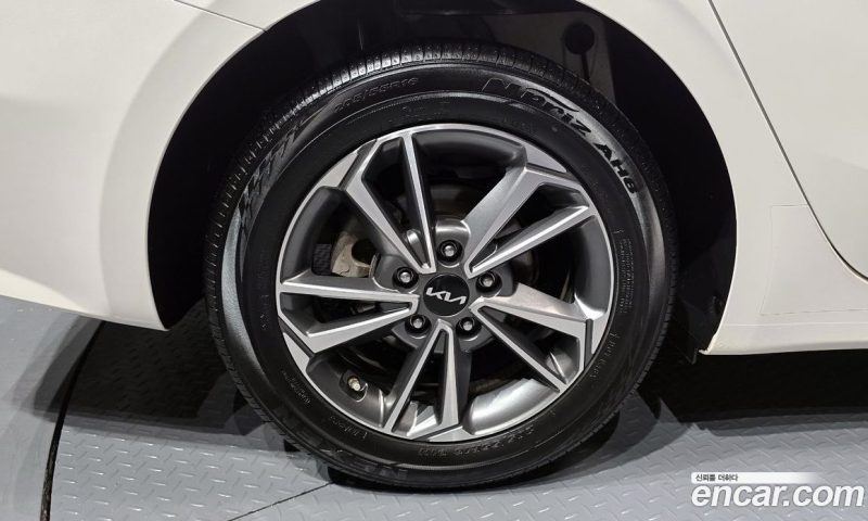 Kia K3 1.6