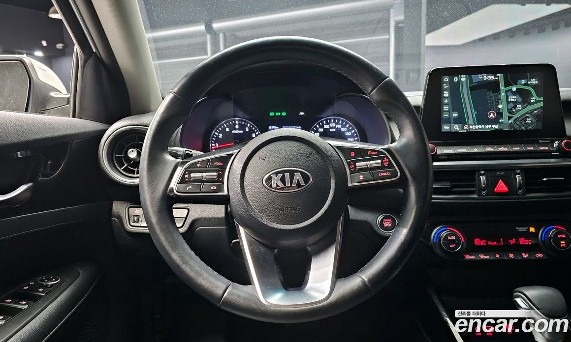 Kia K3 Signature