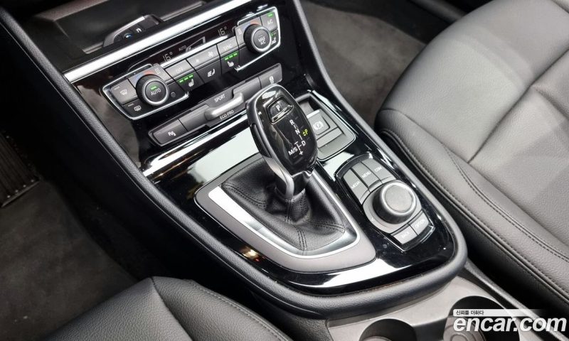 BMW 2-Series Advantage
