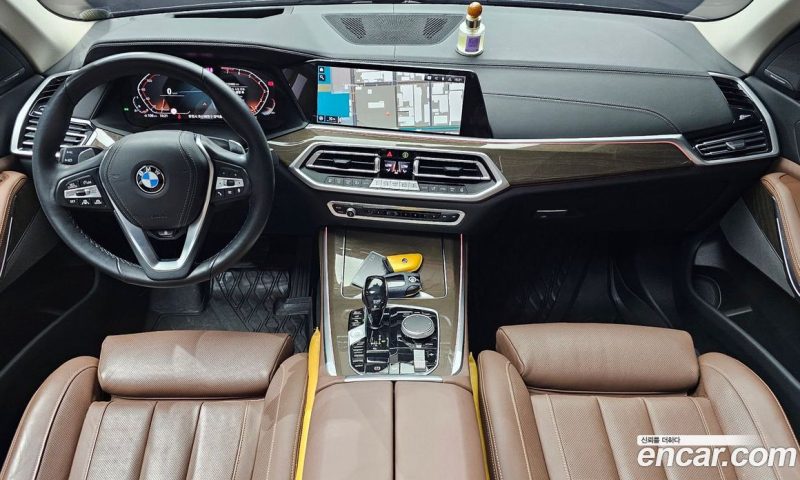 BMW X5 xDrive i40 xLine