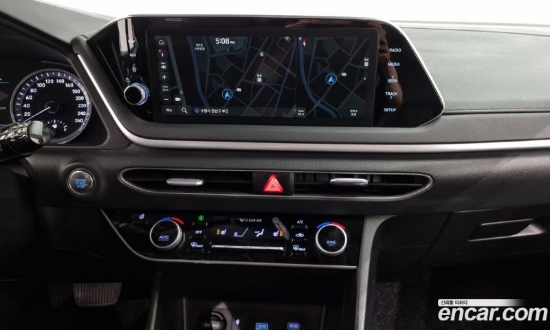 Hyundai Sonata 2.0