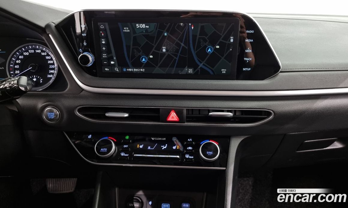 Hyundai Sonata 2.0