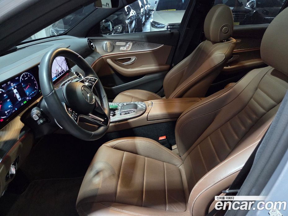 Mercedes Benz E-Class E350 4MATIC Avantgarde