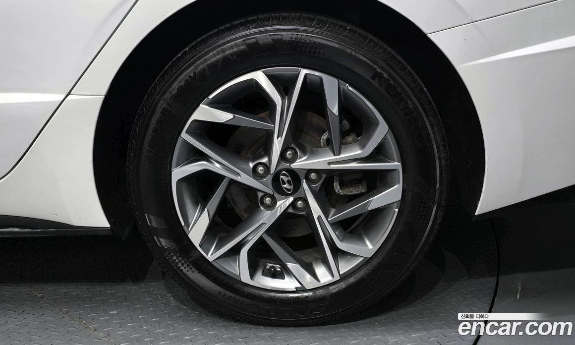 Hyundai Sonata 2.0