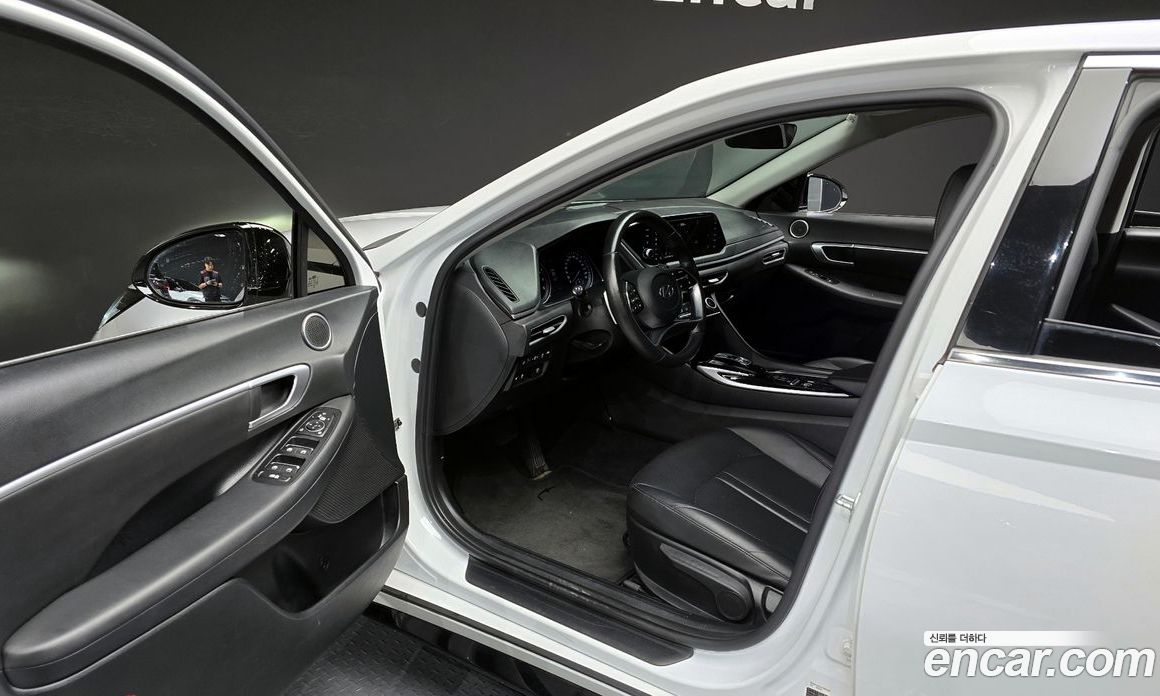 Hyundai Sonata 2.0