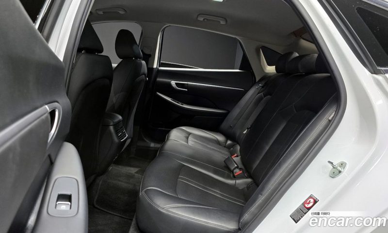 Hyundai Sonata 2.0
