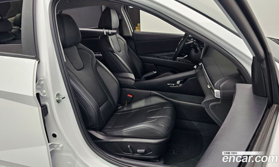 Hyundai Avante 1.6
