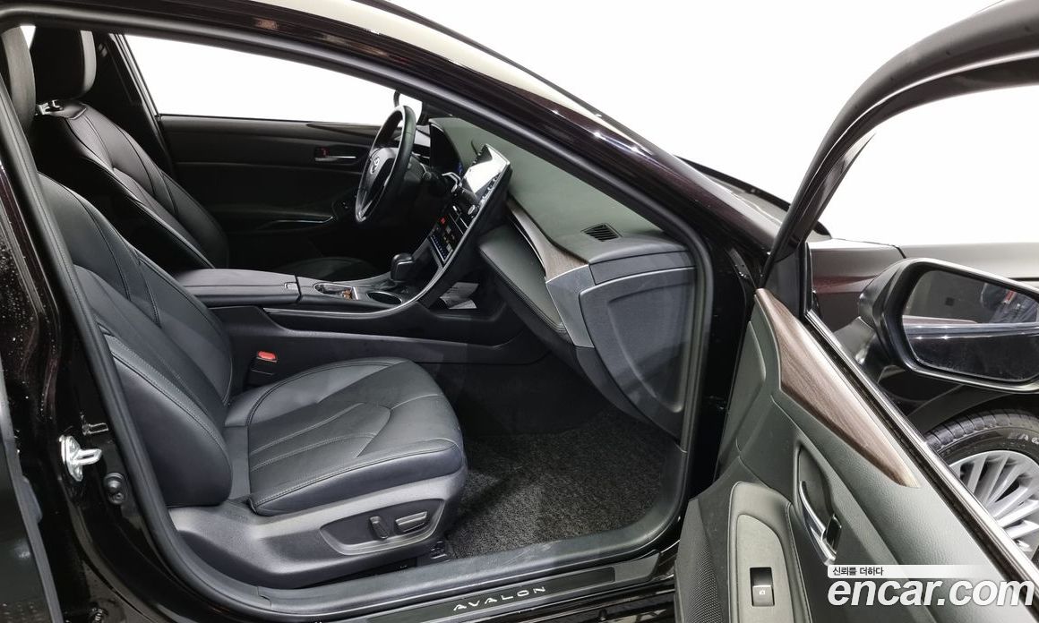 Toyota Avalon 2.5 Hybrid