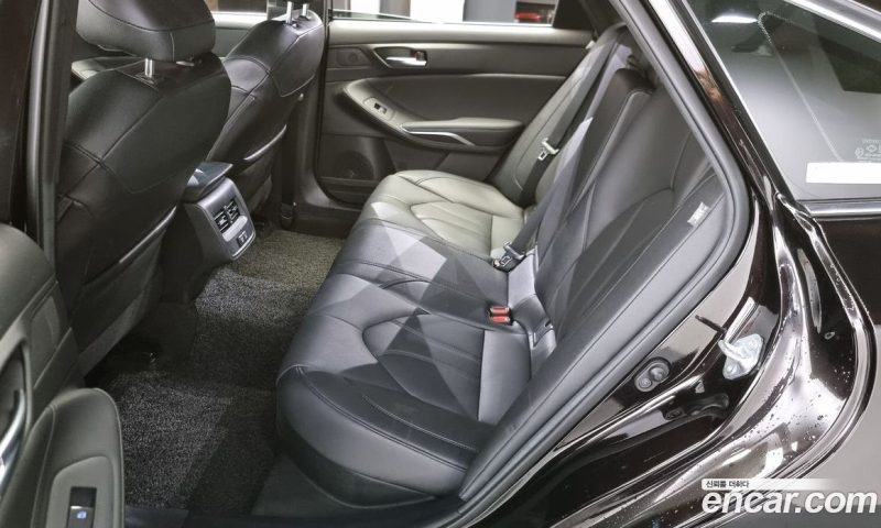 Toyota Avalon 2.5 Hybrid