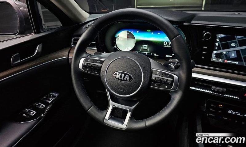 Kia K5 2.0