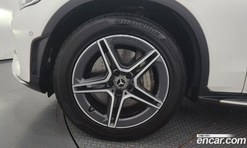 Mercedes Benz GLC-Class GLC220 D 4MATIC Coupe