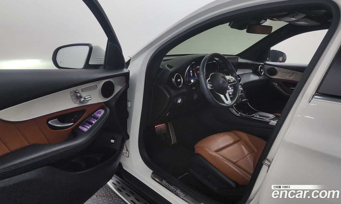 Mercedes Benz GLC-Class GLC220 D 4MATIC Coupe