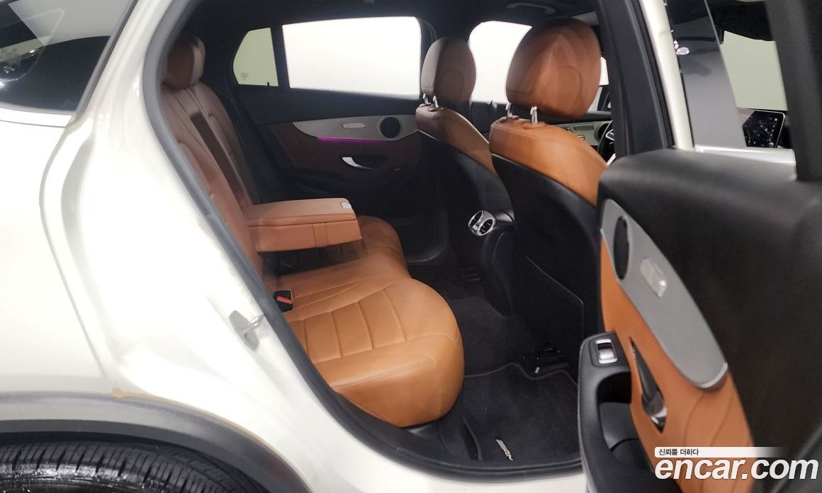 Mercedes Benz GLC-Class GLC220 D 4MATIC Coupe