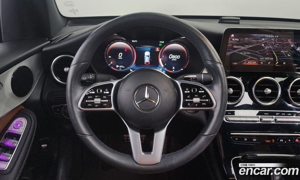 Mercedes Benz GLC-Class GLC220 D 4MATIC Coupe
