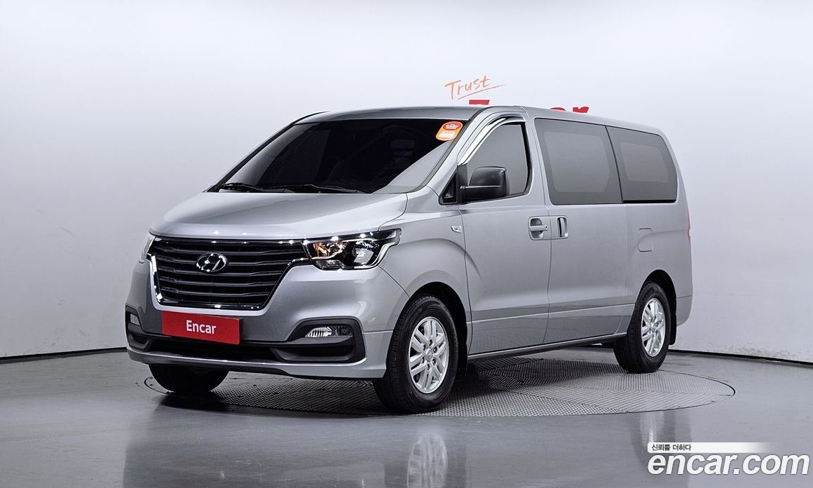 Hyundai Starex Van 3-Seater
