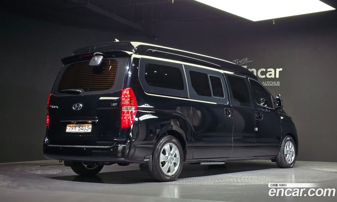 Hyundai Starex Limousine (Special)