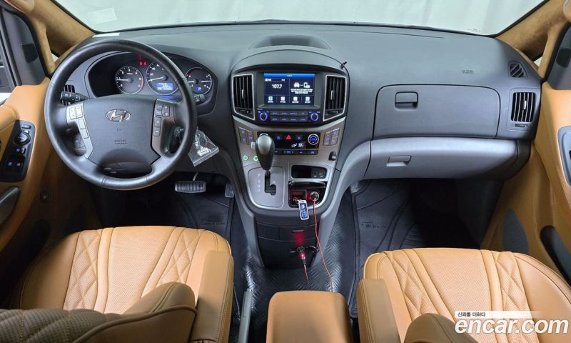Hyundai Starex Limousine (Special)