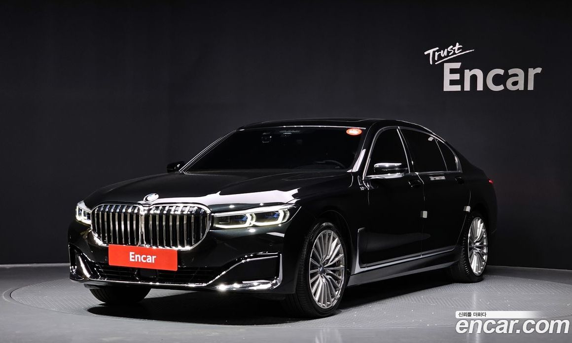 BMW 7-Series 740Li xDrive Design Pure Excellence