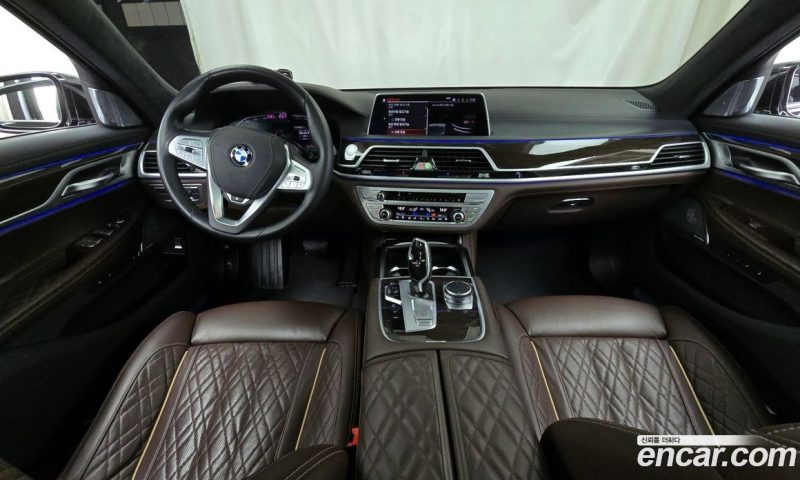 BMW 7-Series 740Li xDrive Design Pure Excellence