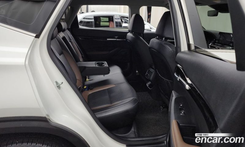 Kia Seltos Gasoline 1.6 Turbo 2WD
