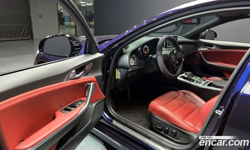 Kia Stinger 2.0 Turbo 2WD
