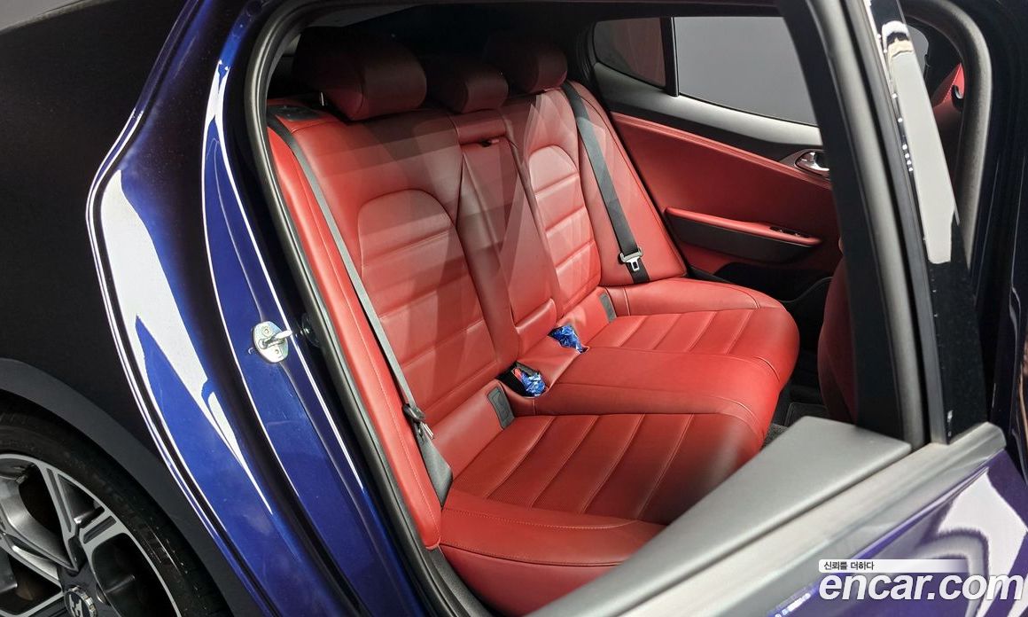 Kia Stinger 2.0 Turbo 2WD