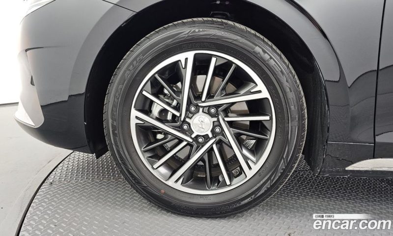 Hyundai Grandeur 2.5