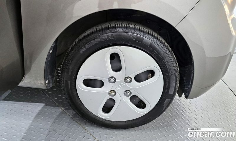 Kia Ray Van