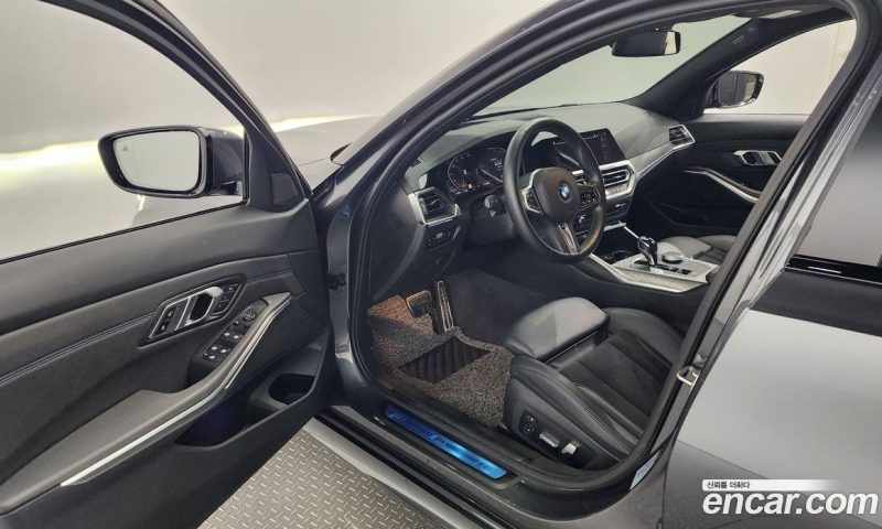 BMW 3-Series i320 M Sport