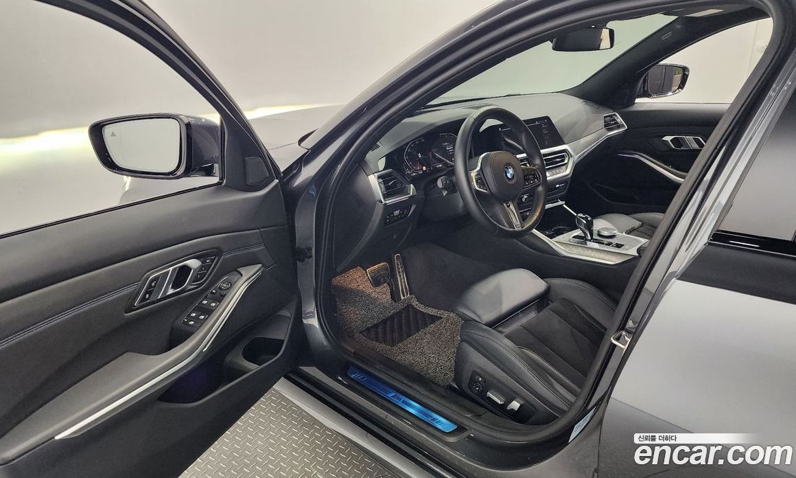 BMW 3-Series i320 M Sport