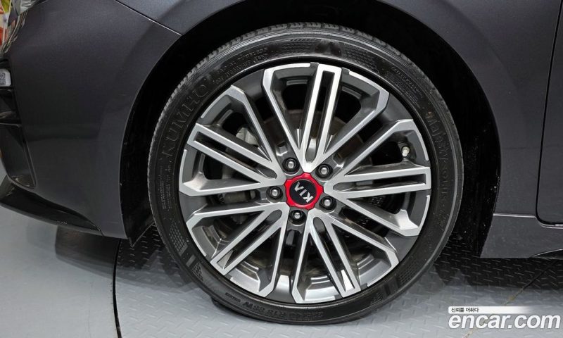 Kia K3 5Door GT Signature