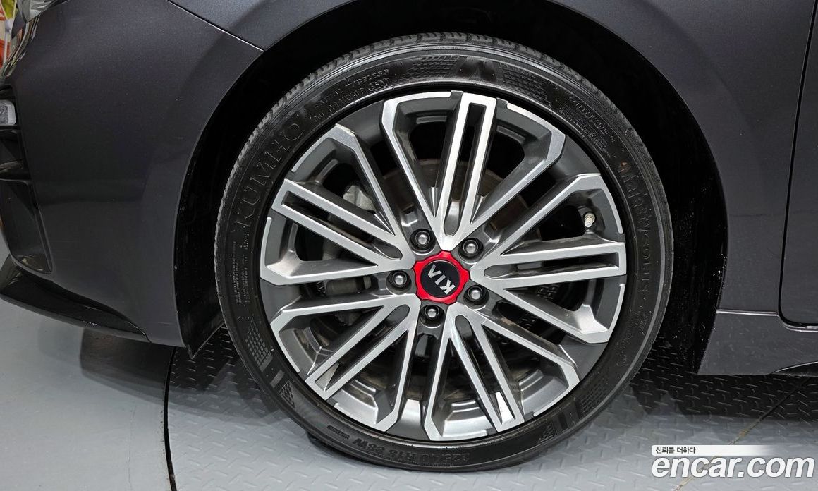 Kia K3 5Door GT Signature