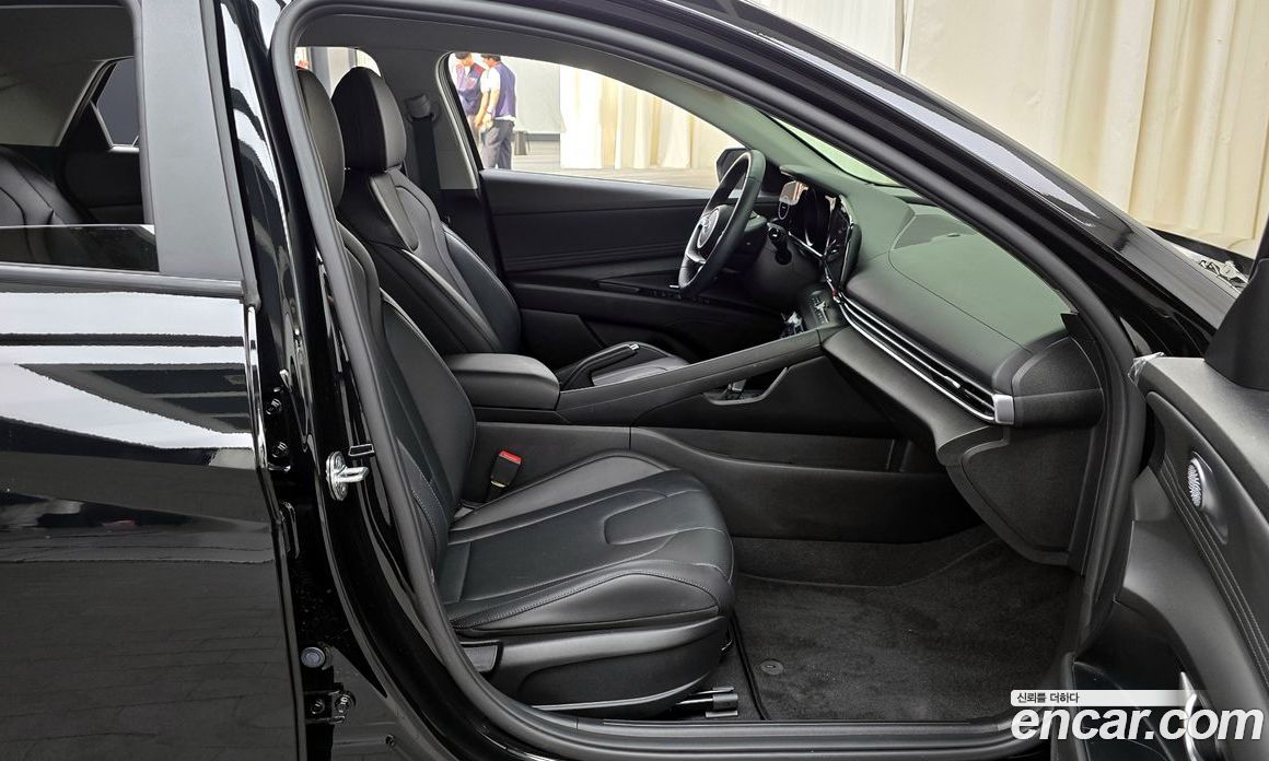 Hyundai Avante 1.6